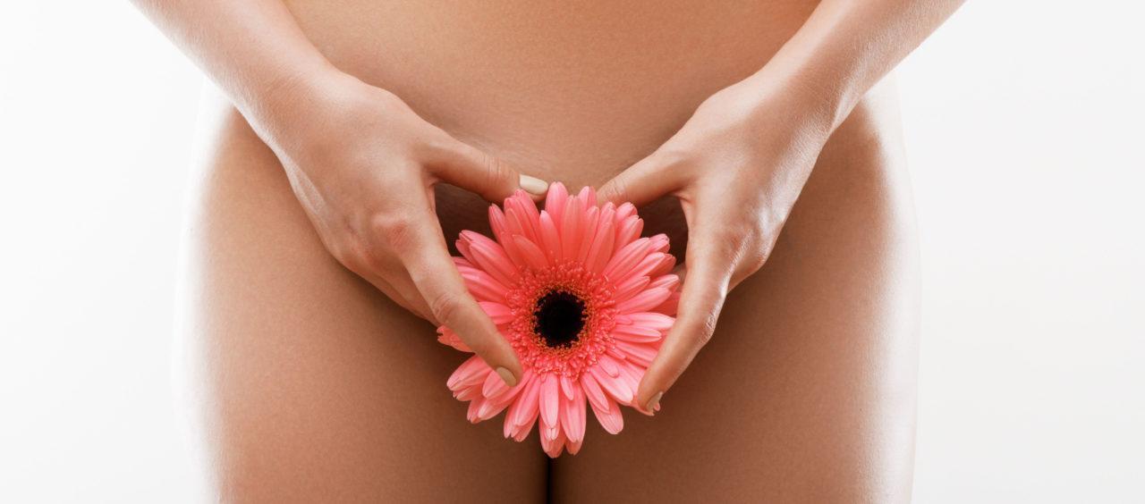 Przeszczep włosów łonowych – przebieg zabiegu, efekty