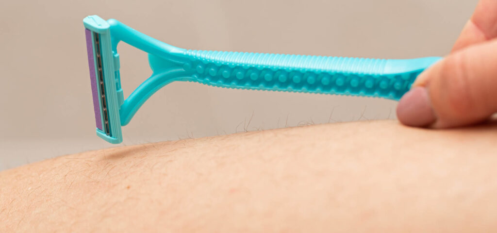 zapalenie mieszkow wlosowych po goleniu