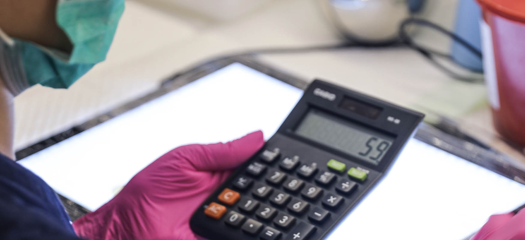 Ile kosztuje przeszczep włosów i kiedy pierwsze efekty?