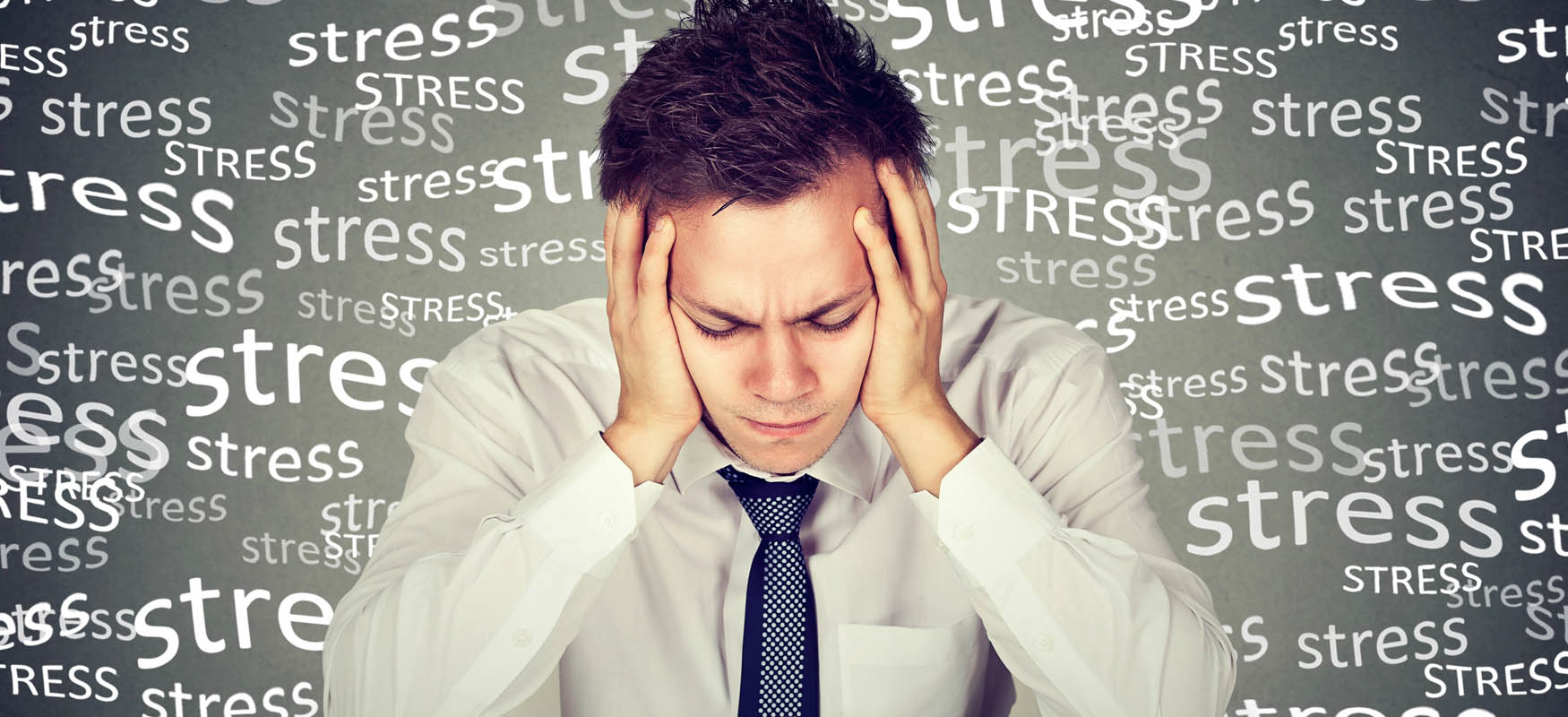 Jak stres wpływa na przeszczep włosów? Fakty, badania i porady